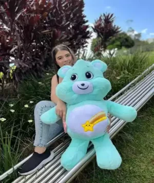 Peluche De Osito Cariñosito Color Azul Claro Tamaño Mediano