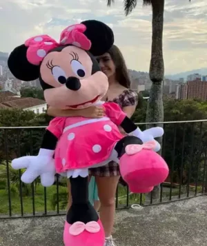 Peluche de Minnie Mouse Tamaño Gigante Color Fuscia